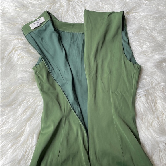 House of CB Filomena elegant pencil dress - Picture 16 of 16